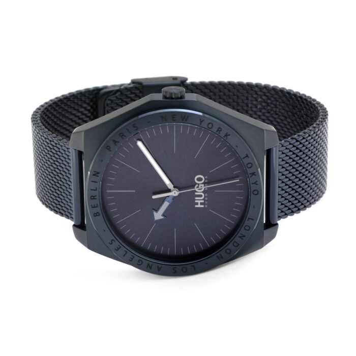 15301091-1574103242-6876