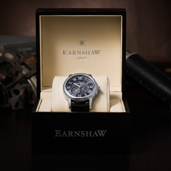 thomas-earnshaw-ES-0028-01-MS11__92620.1280_1800x1800